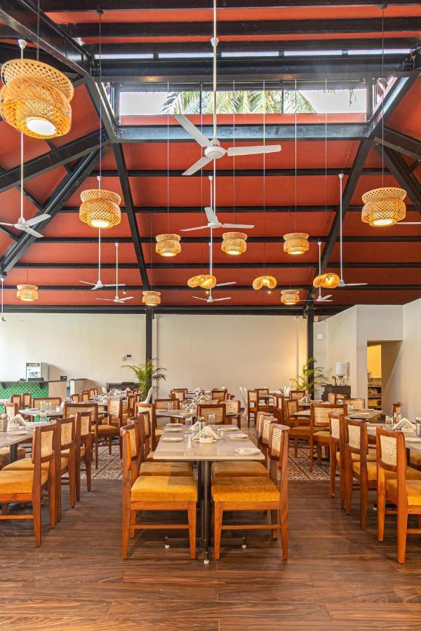 Somy Plaza Calangute Goa - Formerly Somy Resort Екстериор снимка
